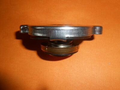 FORD CORSAIR 1.7, 2.0 V4 (1966-1970) 13LB RADIATOR FILLER CAP