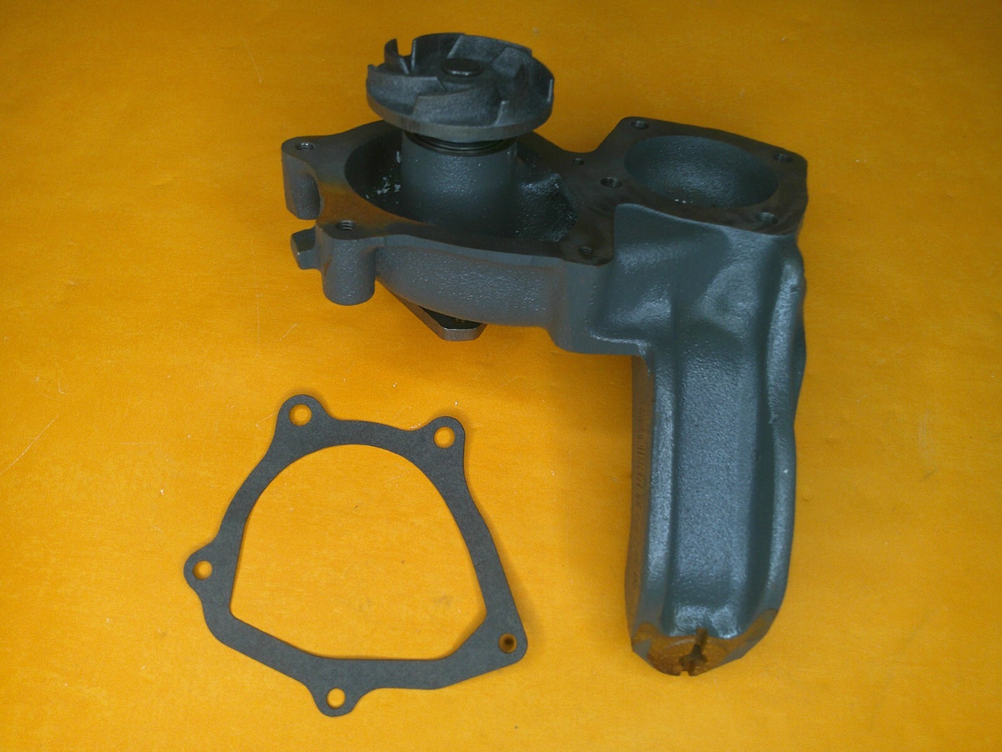 FIAT UNO 60 DIESEL 1.7 (Jan/1990 on) NOS ENGINE WATER PUMP -FWP1551