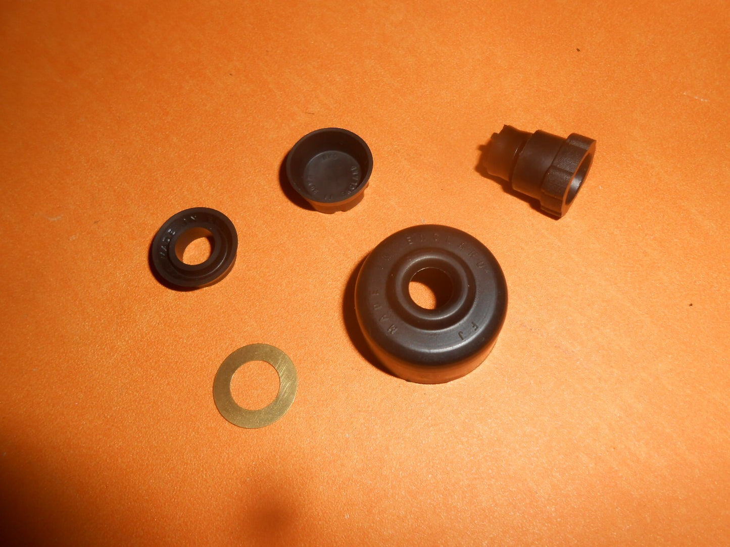AUSTIN MINI COOPER Mk1,Mk2(1963-70) 5/8" BRAKE MASTER CYLINDER REPAIR KIT-SSB795