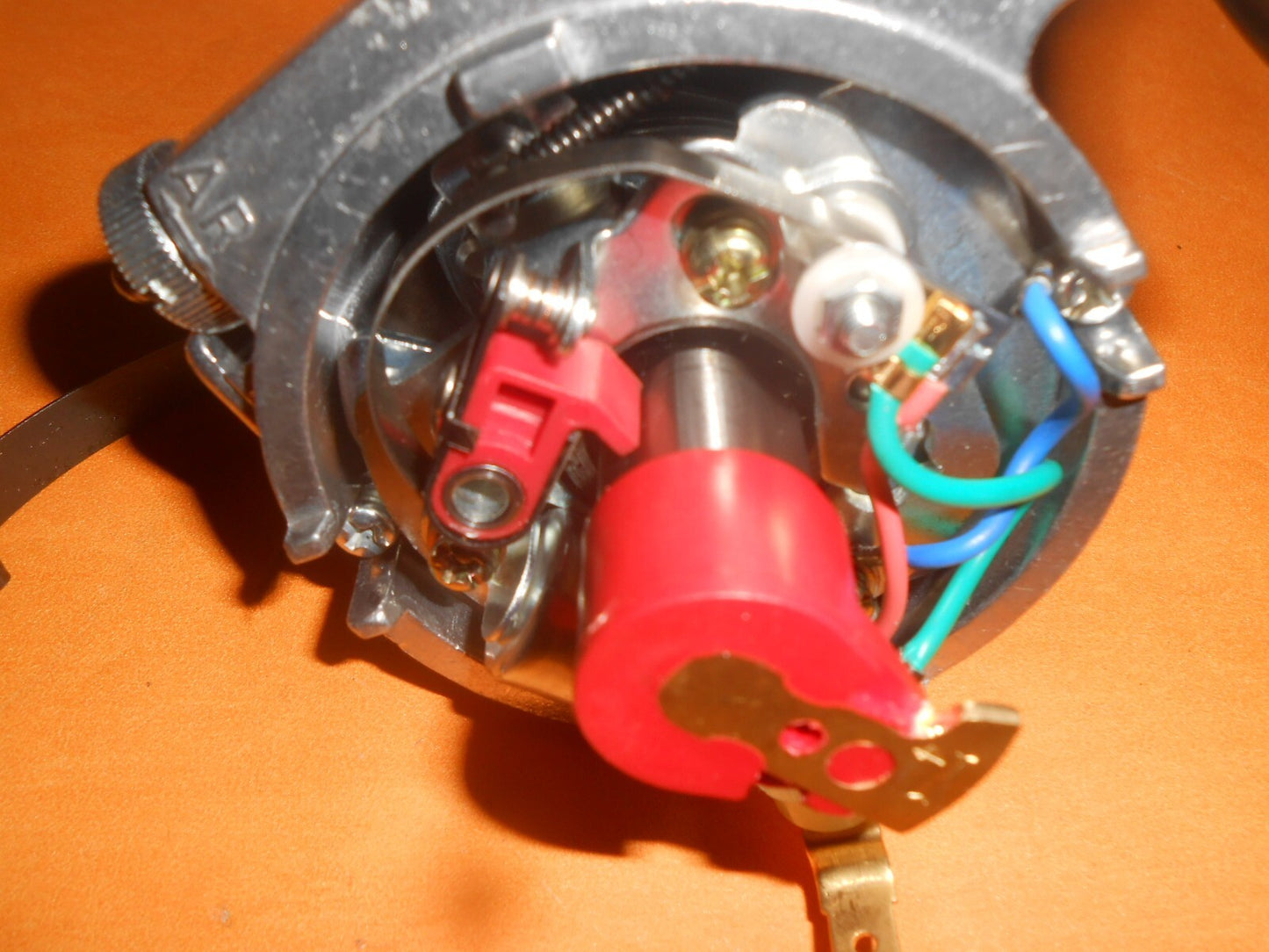 FORD CONSUL Mk2 (1956-62) POINTS IGNITION DISTRIBUTOR (Lucas 25D4 type)