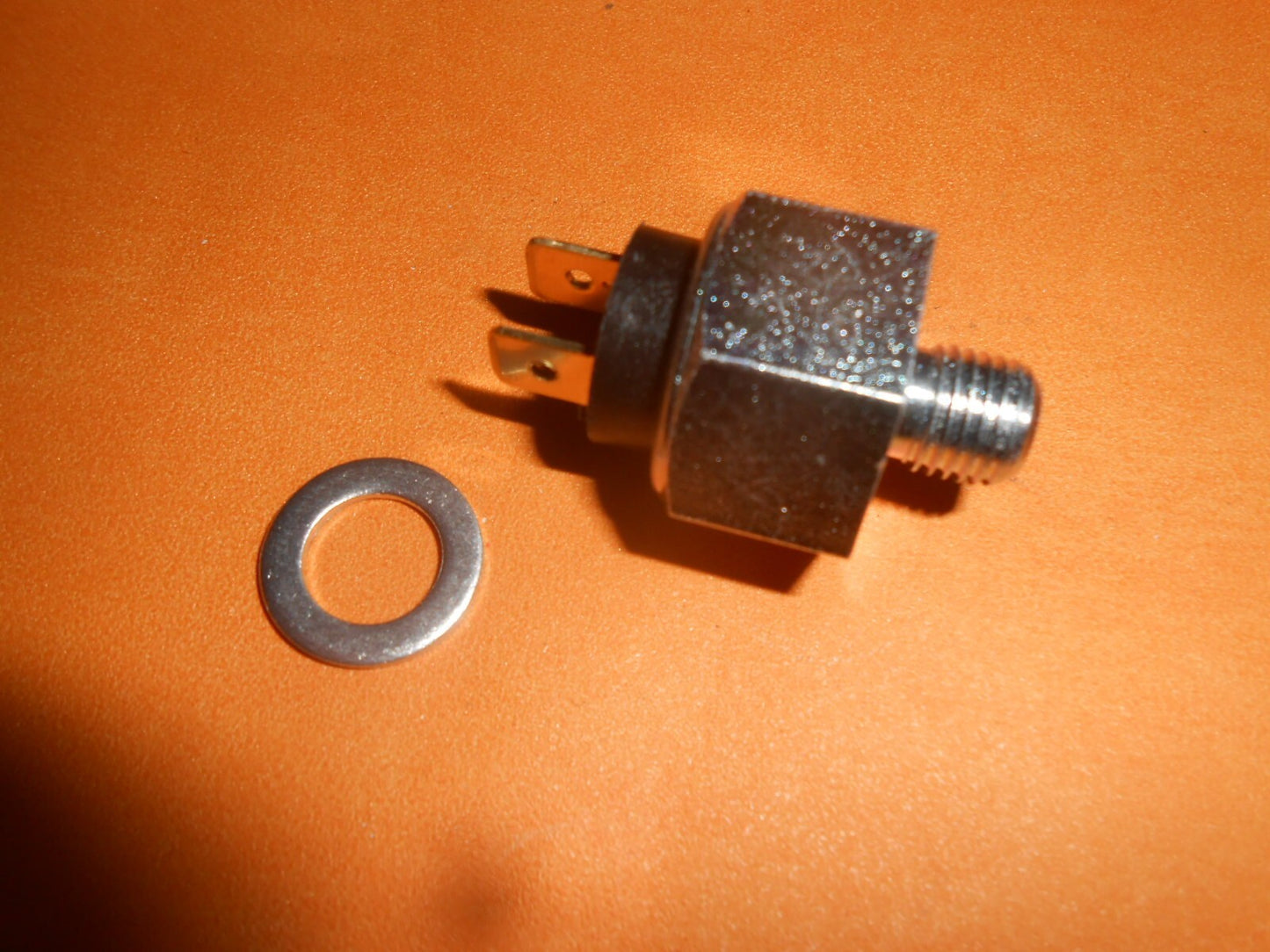 HILLMAN HUNTER, MINX 1500,1725 (1966-1979) BRAKE LIGHT SWITCH -51610