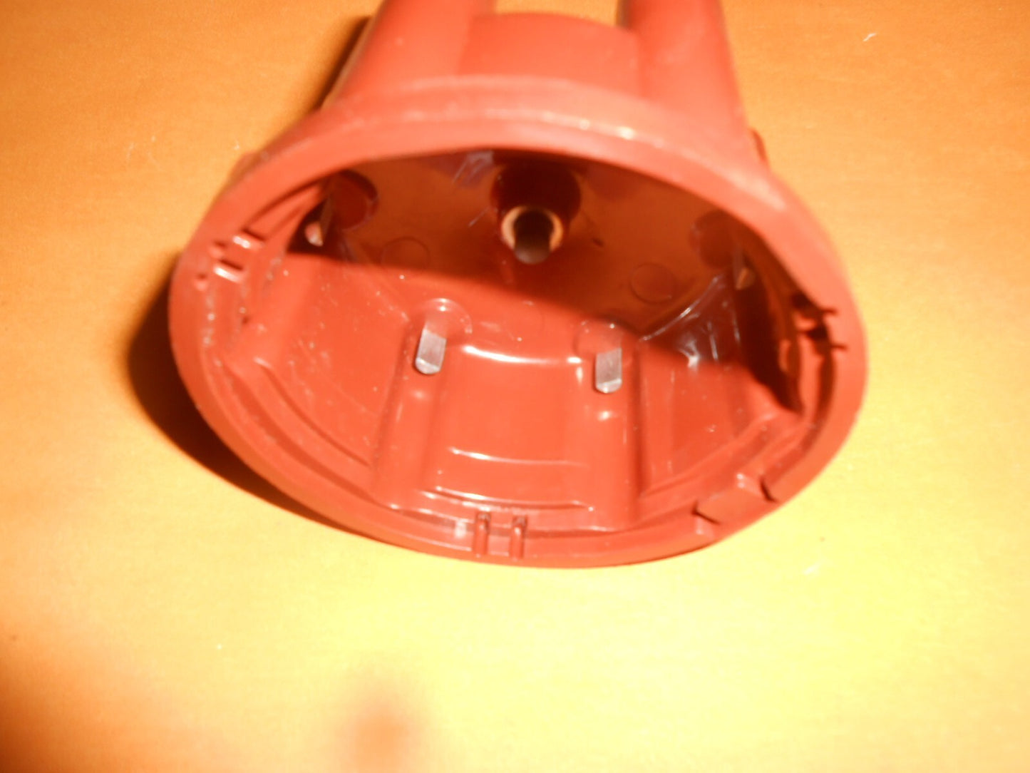 VW GOLF,PASSAT,VENTO,CORRADO VR6(1991-97)BOSCH Type "M4 fitting" DISTRIBUTOR CAP