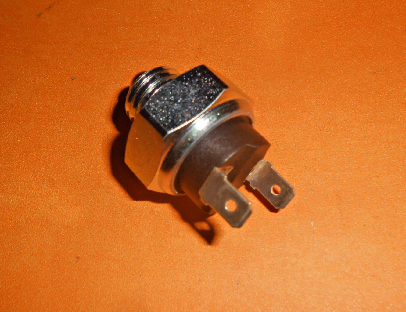 SUNBEAM LOTUS 2.2 (1979-82) NEW REVERSING LIGHT SWITCH - 54850