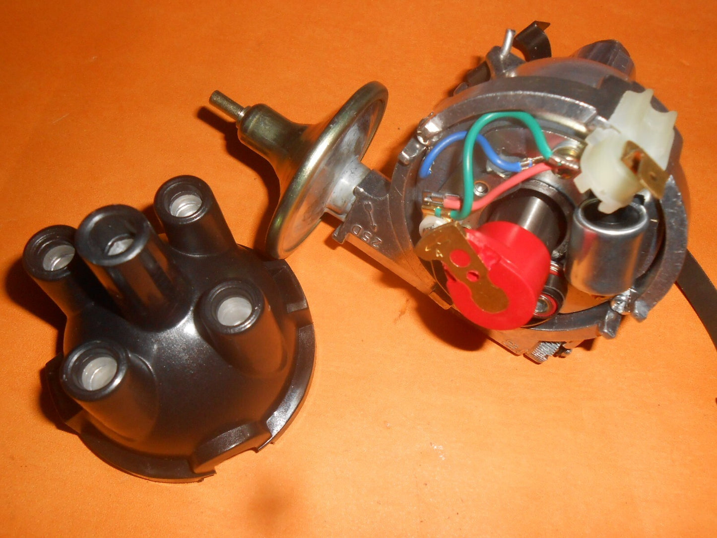 FORD CONSUL Mk2 (1956-62) POINTS IGNITION DISTRIBUTOR (Lucas 25D4 type)