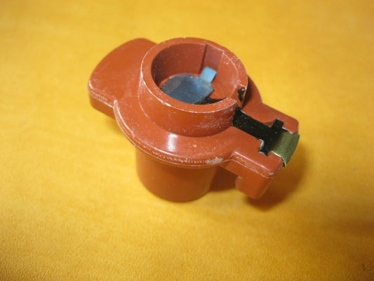 LANDROVER 90 110 2.3 2.5 (1983-90) 2.25 Series 3(1980-84)NEW ROTOR ARM -47400s