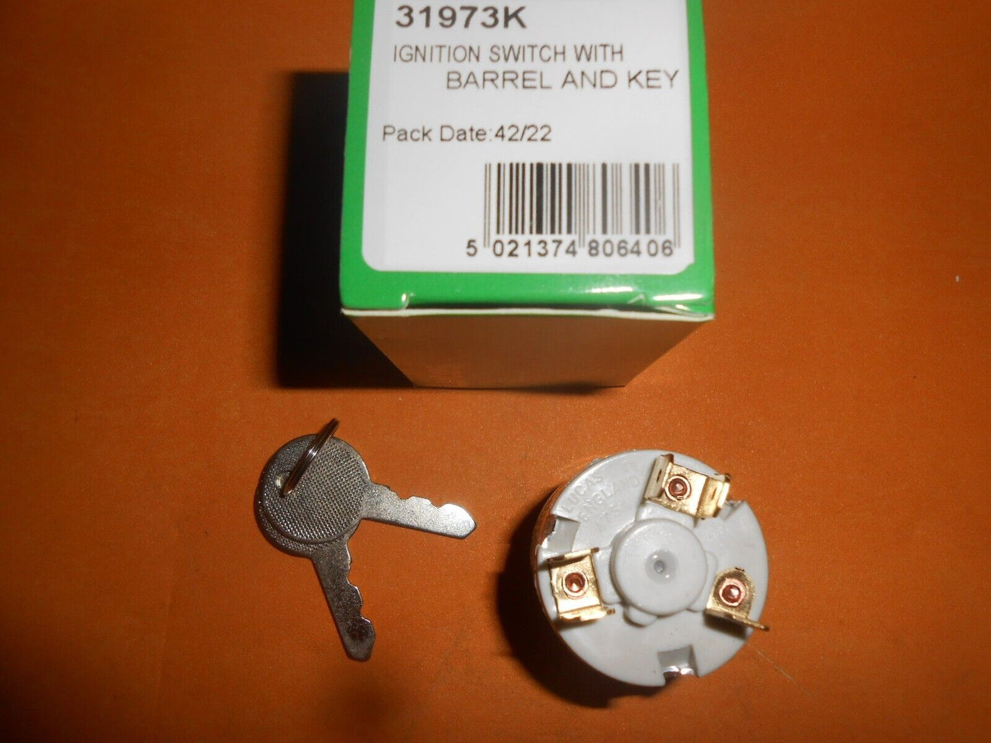 MG MGB GT (1966-80) 2 types!! LUCAS IGNITION SWITCH WITH LOCK BARREL + KEYS