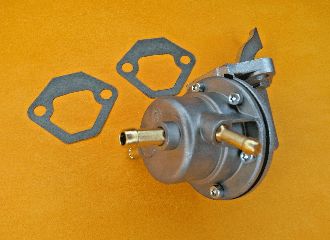 FORD ESCORT Mk4 1300 (1988-90) "3 pipe" MECHANICAL FUEL PUMP - QFP237 - Vroom Classics