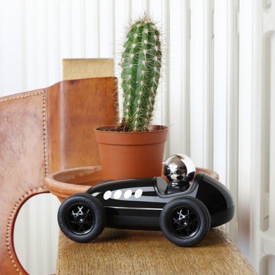 Playforever Loretino Racing Car Black - Vroom Classics