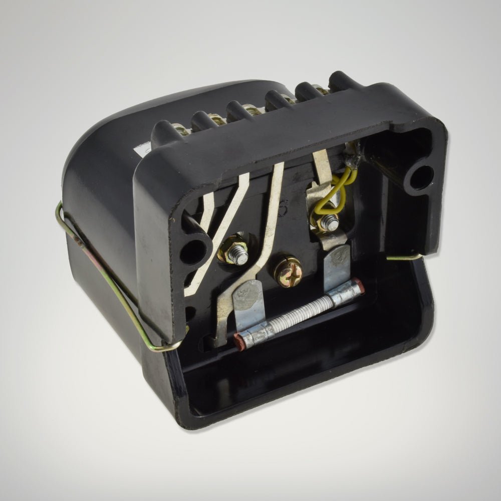 Voltage Regulators - 22 AMP 12V Blade Terminal - Replaces NCB101, RB106/2 - Vroom Classics