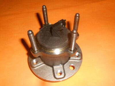 VAUXHALL, OPEL VECTRA Mk2, SIGNUM (2000-2009) SAAB 9-3 REAR WHEEL BEARING HUB