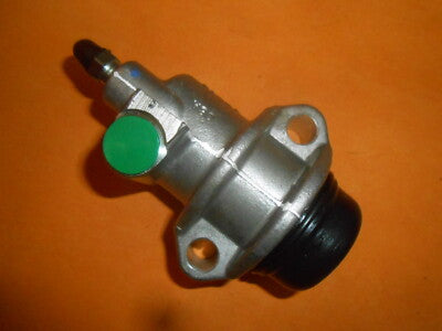 MGB, MGB GT 1962-1980  CLUTCH SLAVE CYLINDER - 1 1/4" bore