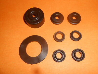 TRIUMPH SPITFIRE 1500 TANDEM LINE BRAKE MASTER CYLINDER REPAIR KIT SP4086