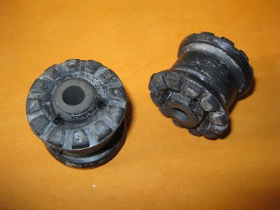 AUDI 80 (83-91) AUDI 90 (83-91) INNER LOWER WISH BONE CONTROL ARM BUSHES PAIR