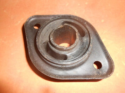 AUSTIN ROVER MAXI (1969-82) NEW REAR SUSPENSION OUTER ARM BUSH - EM1473