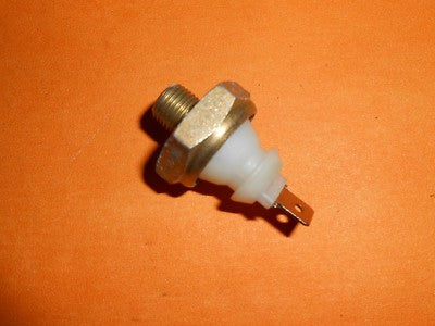 ALFA ROMEO 164 2.0i, 3.0i, 2.5TD(87-92)155 1.7i(92 on) OIL PRESSURE SWITCH-50999