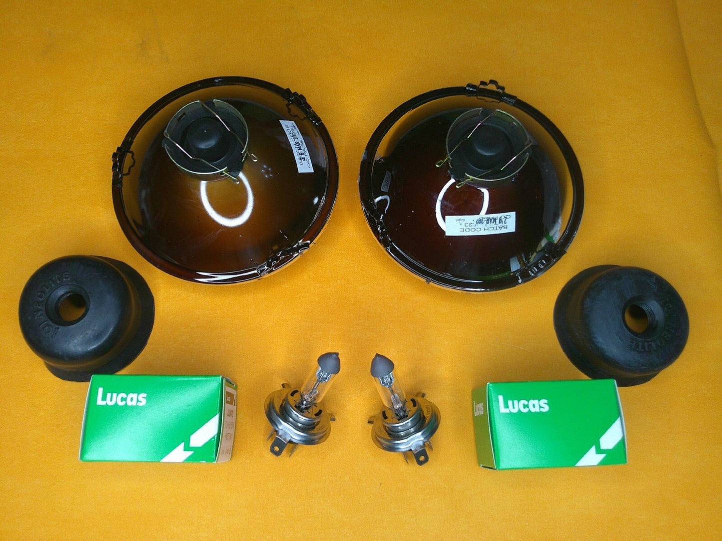 5 3/4" PAIR HEAD LIGHT UNITS HALOGEN H4 No Pilot Domed Glass - RHD + Lucas bulbs - Vroom Classics