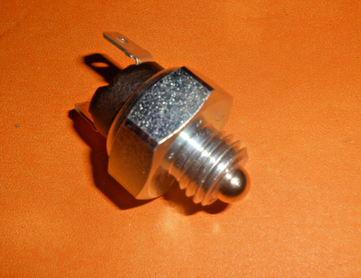 TRIUMPH DOLOMITE SPRINT (1973-81) REVERSE & OVERDRIVE INHIBITOR SWITCH- 54850