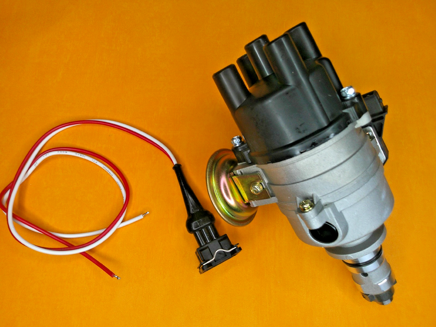 AUSTIN ALLEGRO (1980-82) ELECTRONIC IGNITION D65 DISTRIBUTOR + plug & wire