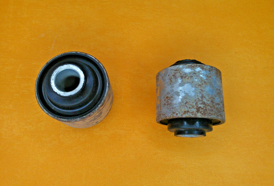FORD CAPRI Mk1 2 3 (1973-87) REAR AXLE SUSPENSION STABILIZER BUSH(PAIR)-EM1436