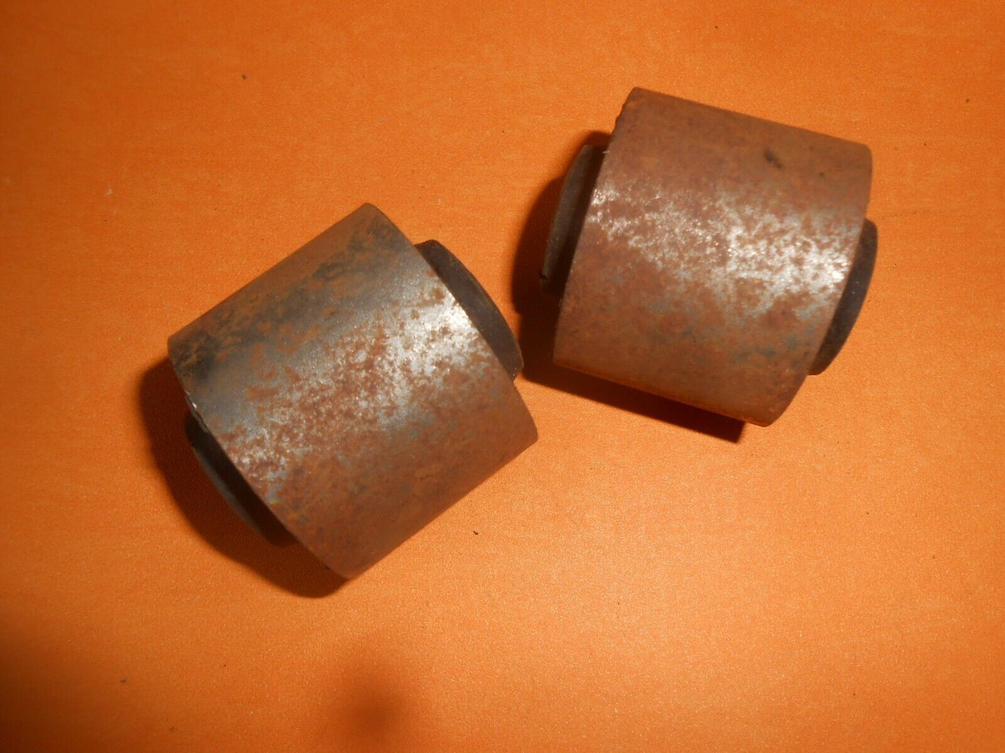FORD CORTINA Mk3 (1970-76)NEW REAR AXLE, FRONT LOWER BUSHES(PAIR) 43mm Diameter