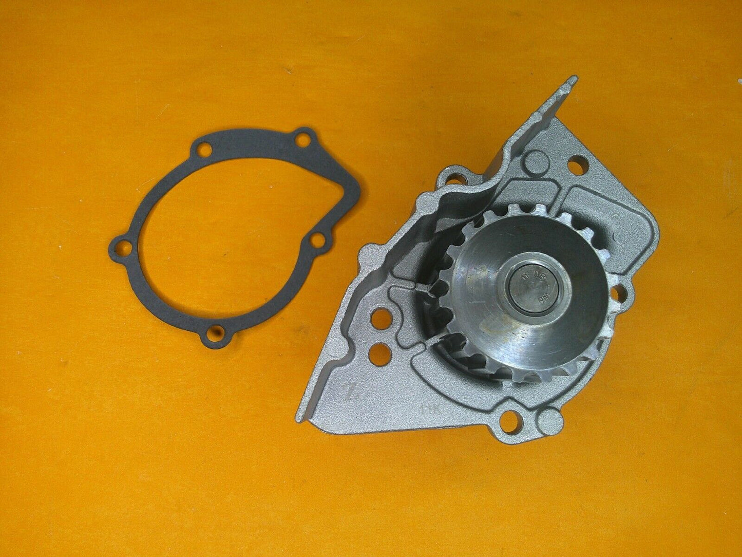 ROVER 400 II 418D TD(1991-1998) LDV PILOT 1.9D(96-)NEW ENGINE WATER PUMP-QCP2944