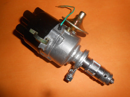 JAGUAR XJ 2.8 4.2 (1969-75) POINTS IGNITION DISTRIBUTOR (Lucas 45D6 type)