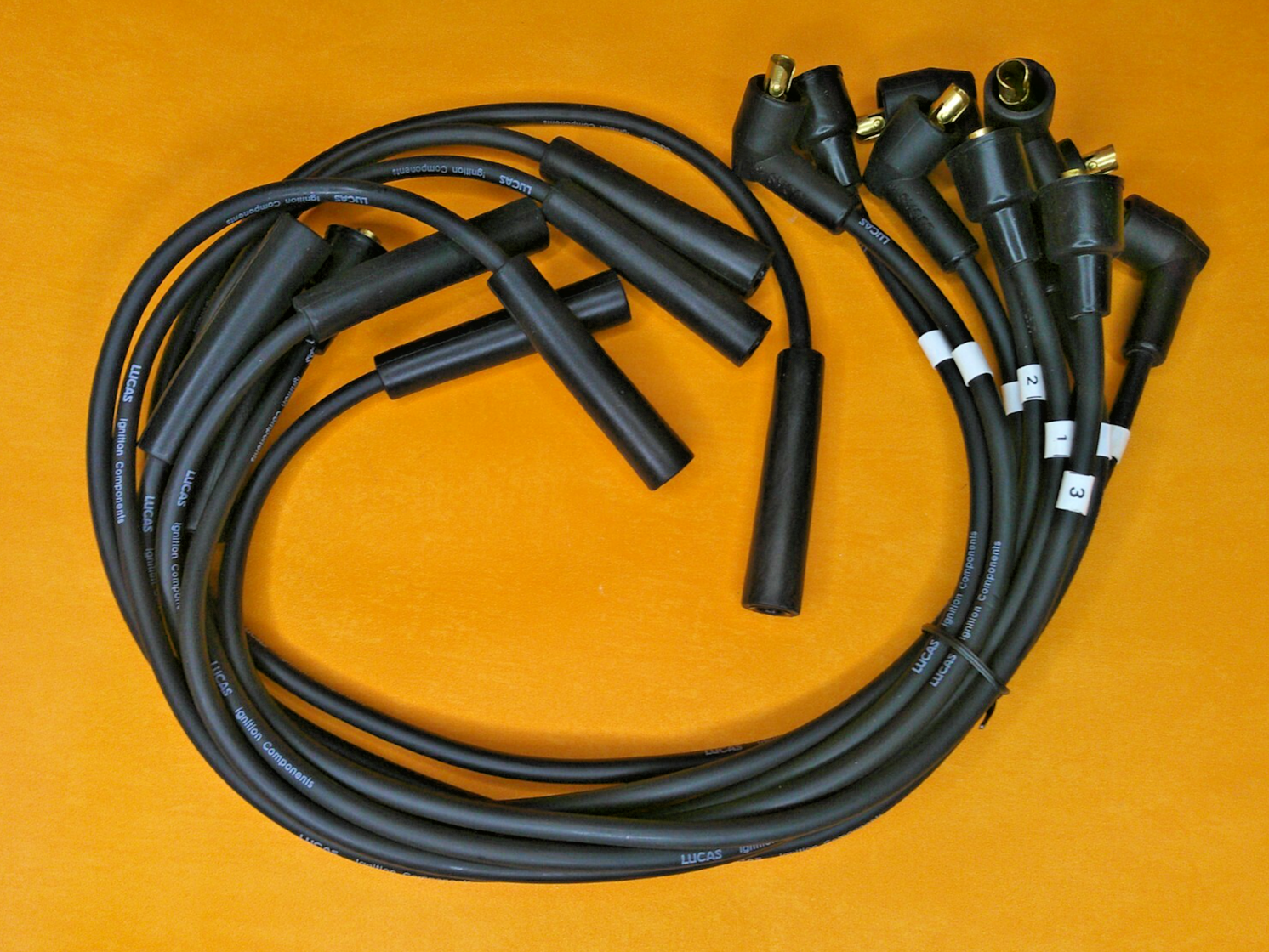 MORGAN V8 & TVR V8 GENUINE LUCAS IGNITION LEAD SET