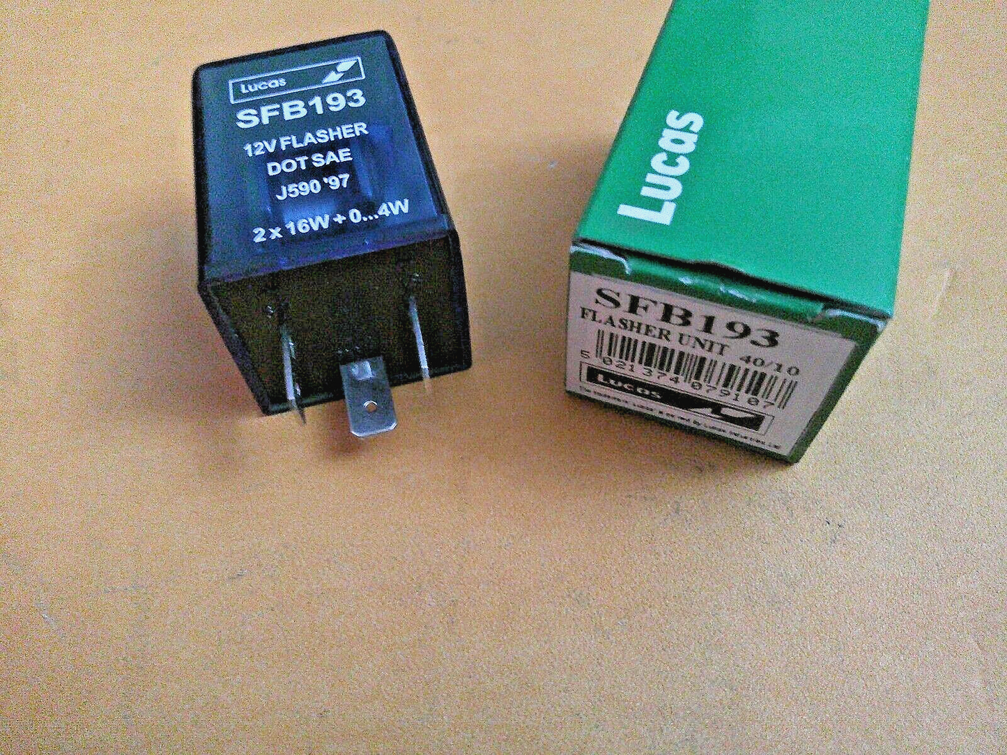 LUCAS FLASHER UNIT DOT SAE J590'97  12V 2 x 16W 3 PIN - Genuine Lucas SFB193