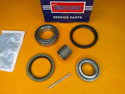 TRIUMPH 2000 2500 2.5Pi  REAR WHEEL BEARING KIT plus crush washer (Borg & Beck)