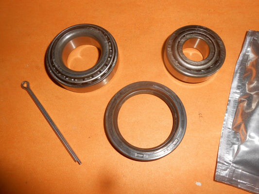VAUXHALL FIRENZA, VIVA (1963-79)Drums FRONT WHEEL BEARING KIT-QWB117