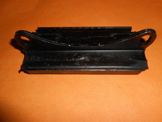 AUSTIN MORRIS 1100 1300 range(63-74) FRONT SUBRAME MOUNT REAR -MRM124