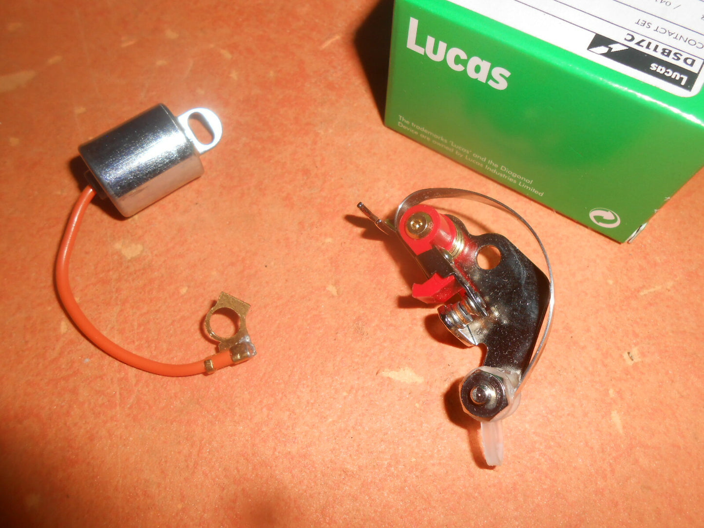 RANGE ROVER 3.5 V8 (1973-81)LUCAS IGNITION CONTACT SET & CONDENSER