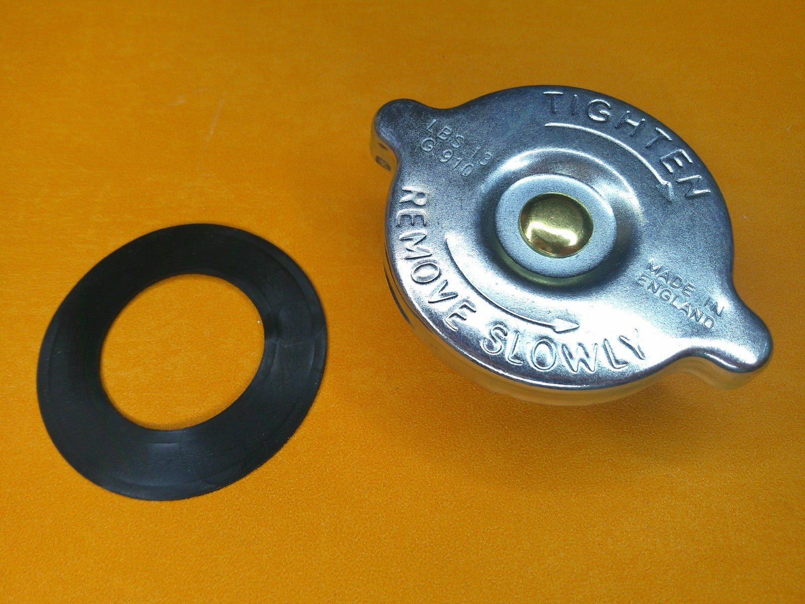 FORD CONSUL 375 Mk2 (1956-1962) 13LB RADIATOR FILLER CAP + top seal