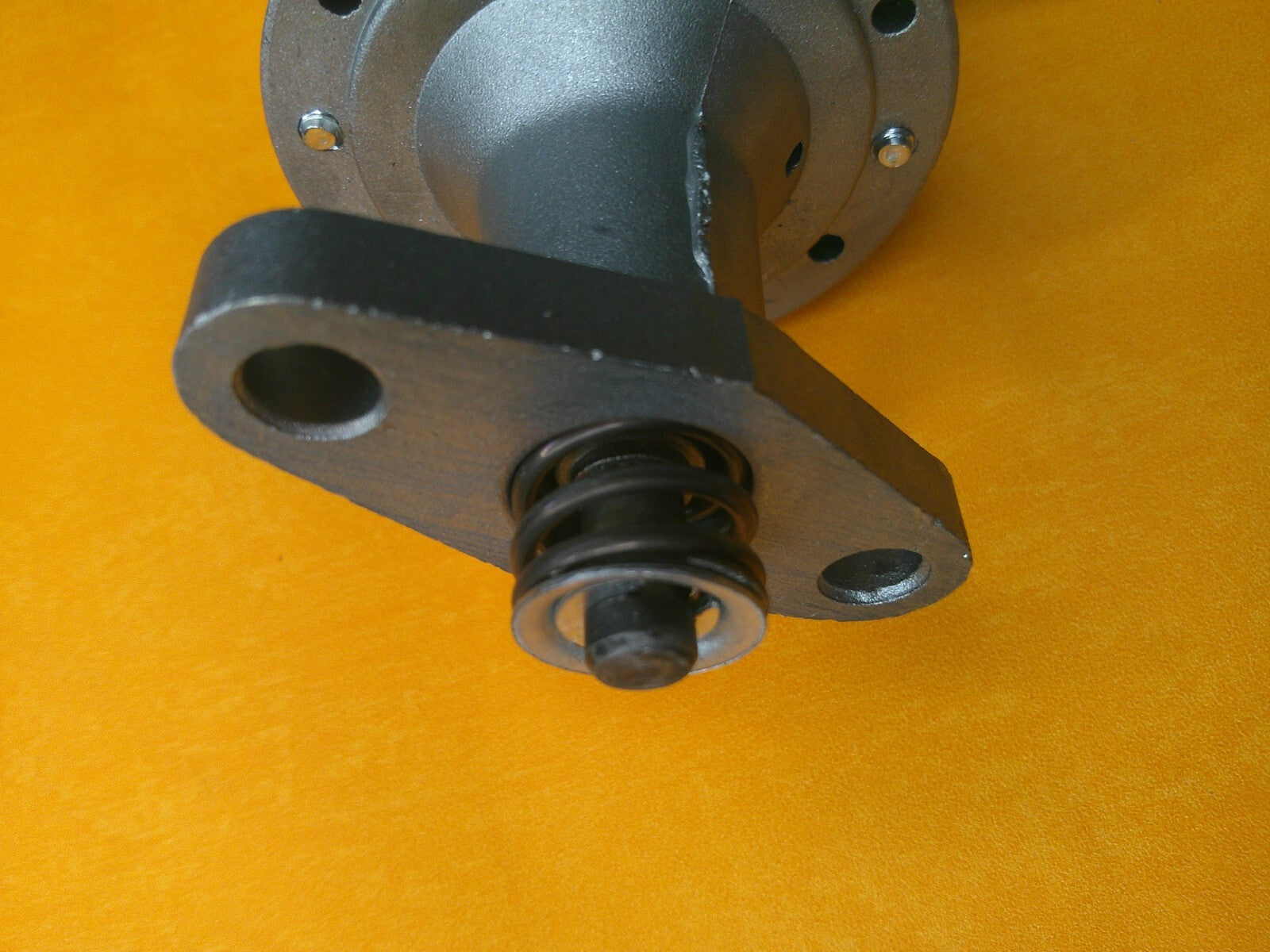 FORD FIESTA Mk2 XR2 1.6 (1987-89) NEW "3 pipe" MECHANICAL FUEL PUMP - QFP284