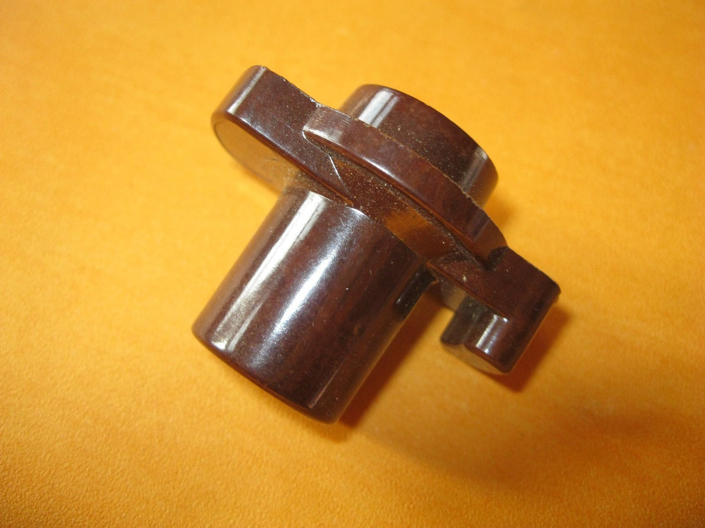 LANDROVER 90 110 2.3 2.5 (1983-90) 2.25 Series 3(1980-84)NEW ROTOR ARM -47400s