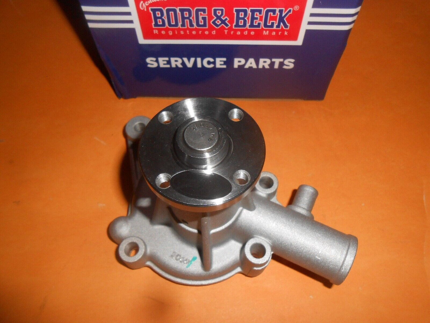 AUSTIN HEALEY SPRITE 1959 to 1974 NEW WATER PUMP-GENUINE BORG & BECK