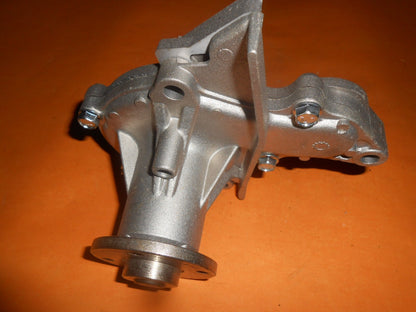 TOYOTA AVENSIS,COROLLA,CARINA,CELICA 1.8i (1992-2003)NEW WATER PUMP -T123050