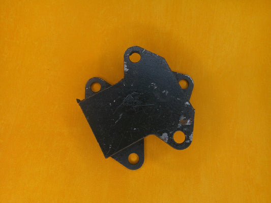 AUSTIN MORRIS 1100 1300 range (1963-74) FRONT RH ENGINE MOUNT (Manual) EM413