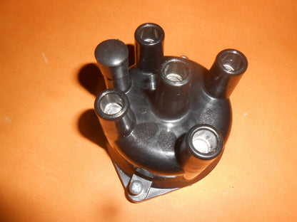 For NISSAN SUNNY III (N14) 1.4, 1.6(1990-2000) NEW DISTRIBUTOR CAP -45460