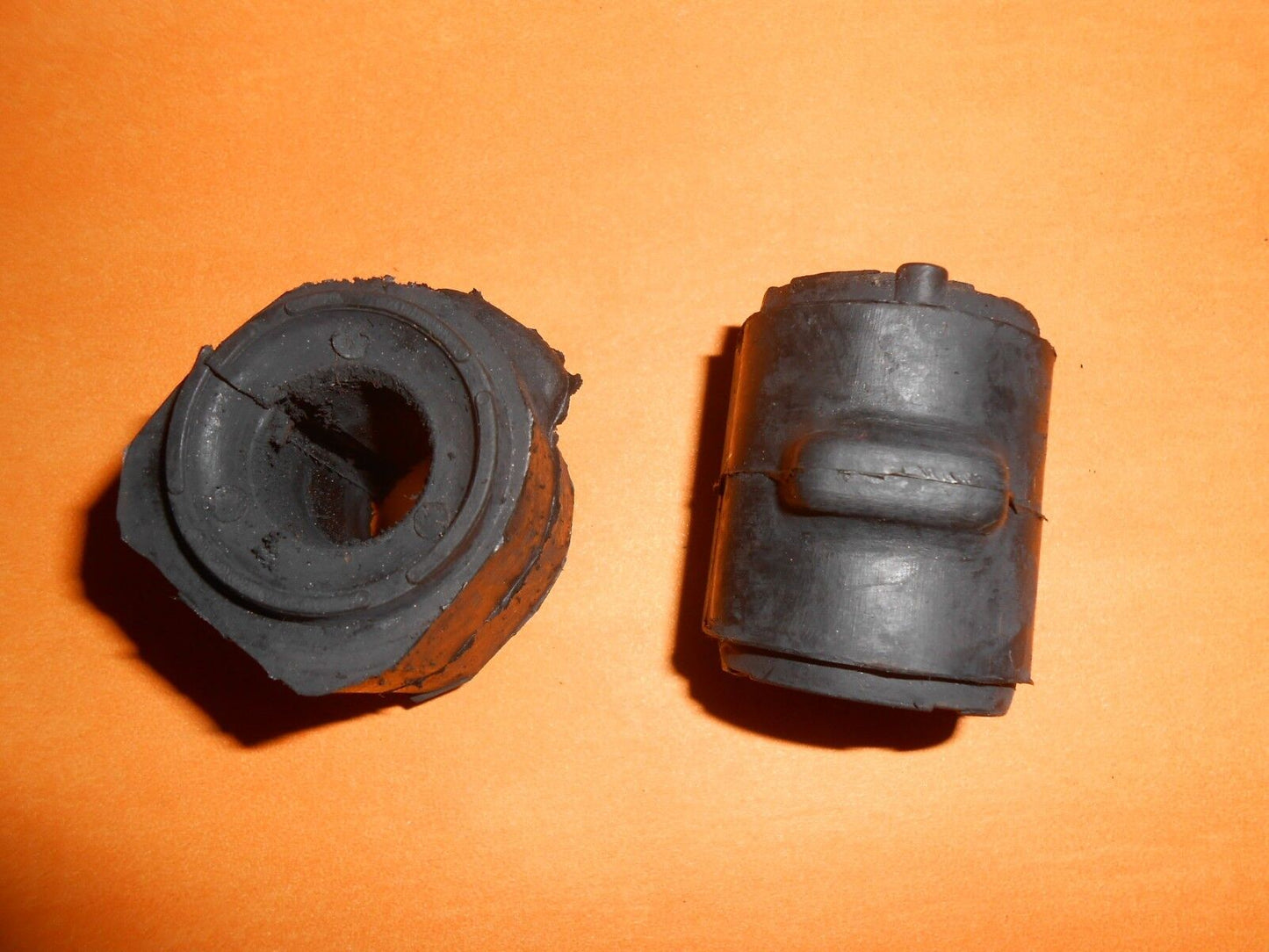 FORD FIESTA Mk5 (2002-2008) ANTI ROLL BAR BUSHES PAIR -PB519