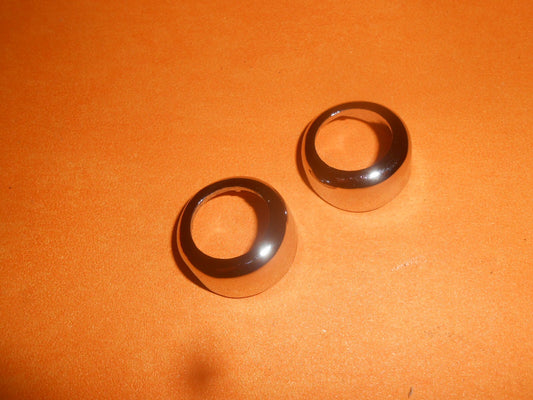 MG MGB GT  WINDSCREEN WIPER CHROME BEZELS x 2