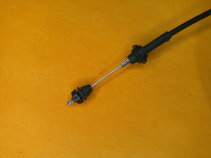 FORD FIESTA Mk2 XR2 (1984-89) NEW THROTTLE CABLE - Genuine Borg & Beck