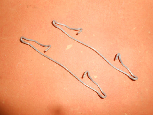 FORD GRANADA SCORPIO 1.8, 2.0, 2.5D, 2.8 (1985-87) BRAKE PAD Fixing Kit- GBK1084