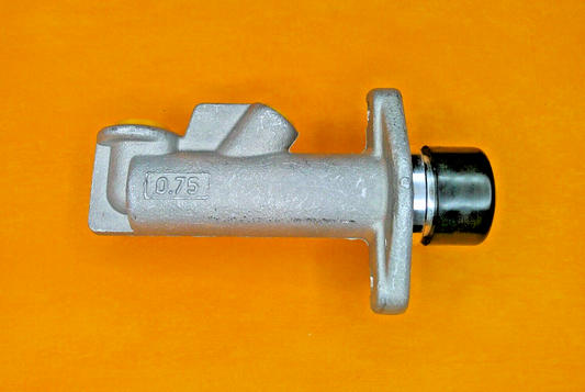 BRAKE or CLUTCH MASTER CYLINDER - 3/4" bore