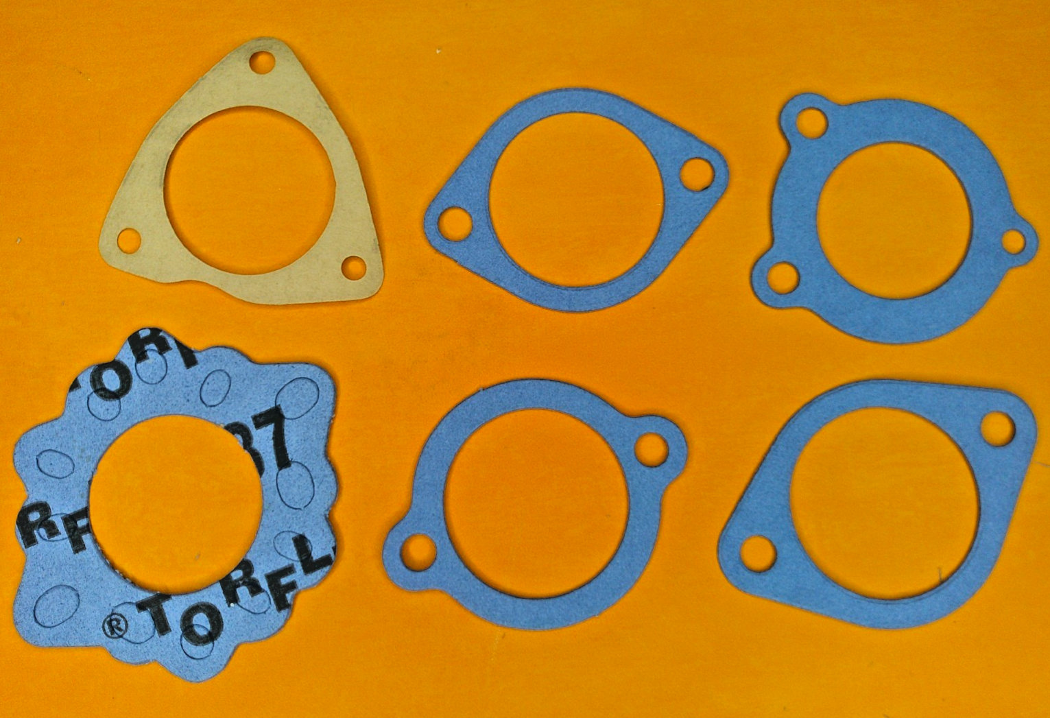 FORD PREFECT (1949-59) 82Â°C  COOLANT  THERMOSTAT & GASKET -Borg & Beck