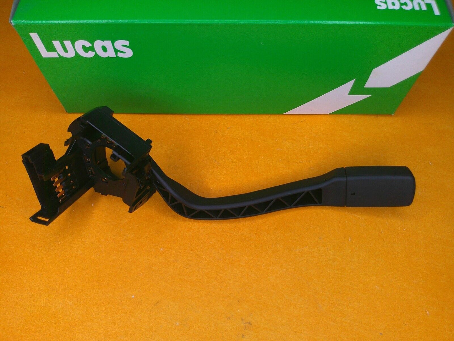 VW TRANSPORTER IV (1996-2003) STEERING COLUMN WIPER SWITCH -GENUINE LUCAS SQB618