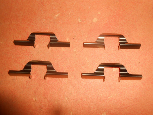 PEUGEOT 405 2.0, 2.0 Turbo T16 (1992-1997) REAR BRAKE PAD Fixing Kit - GBK1197