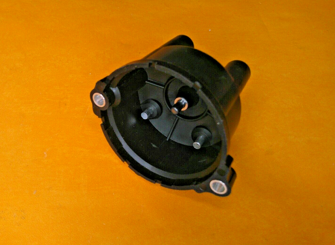 FORD FIESTA 1.4 & XR2 (1986-on)"Lucas type" NEW DISTRIBUTOR CAP -45170