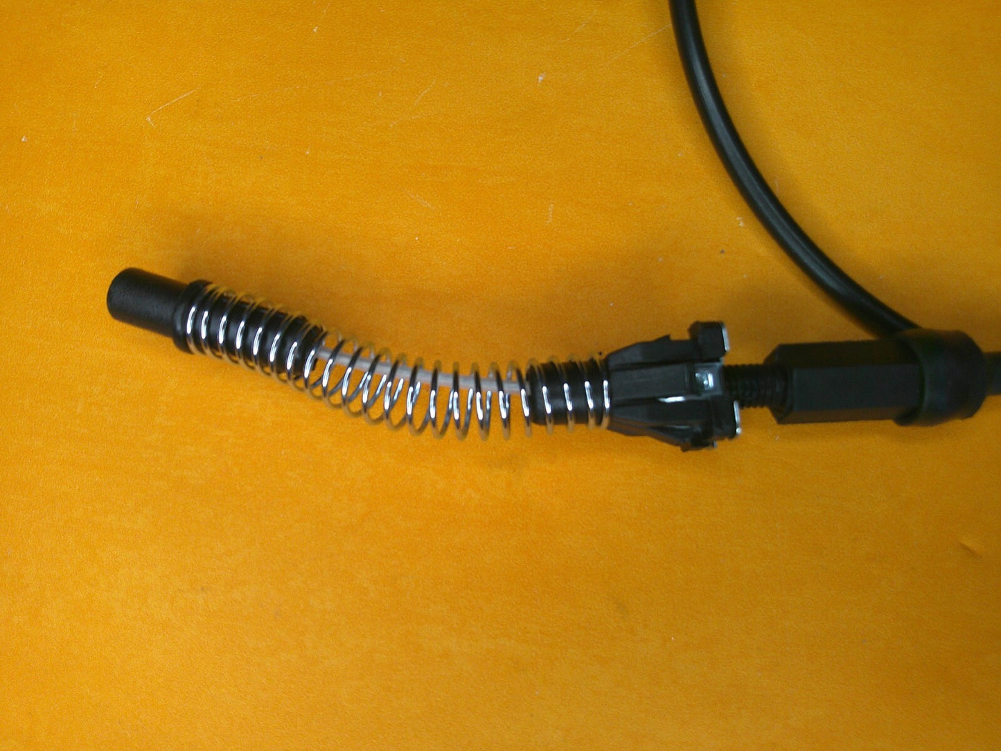 FORD FIESTA Mk2 XR2 (1984-89) NEW THROTTLE CABLE - Genuine Borg & Beck