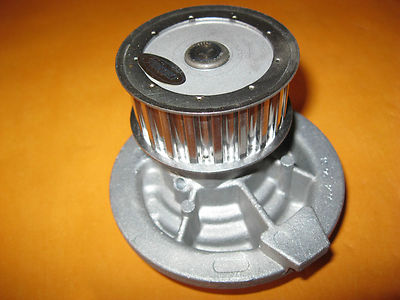 VAUXHALL ASTRA Mk2,CAVALIER Mk2 1.6 Diesel(1981-86) NEW WATER PUMP-QCP2194